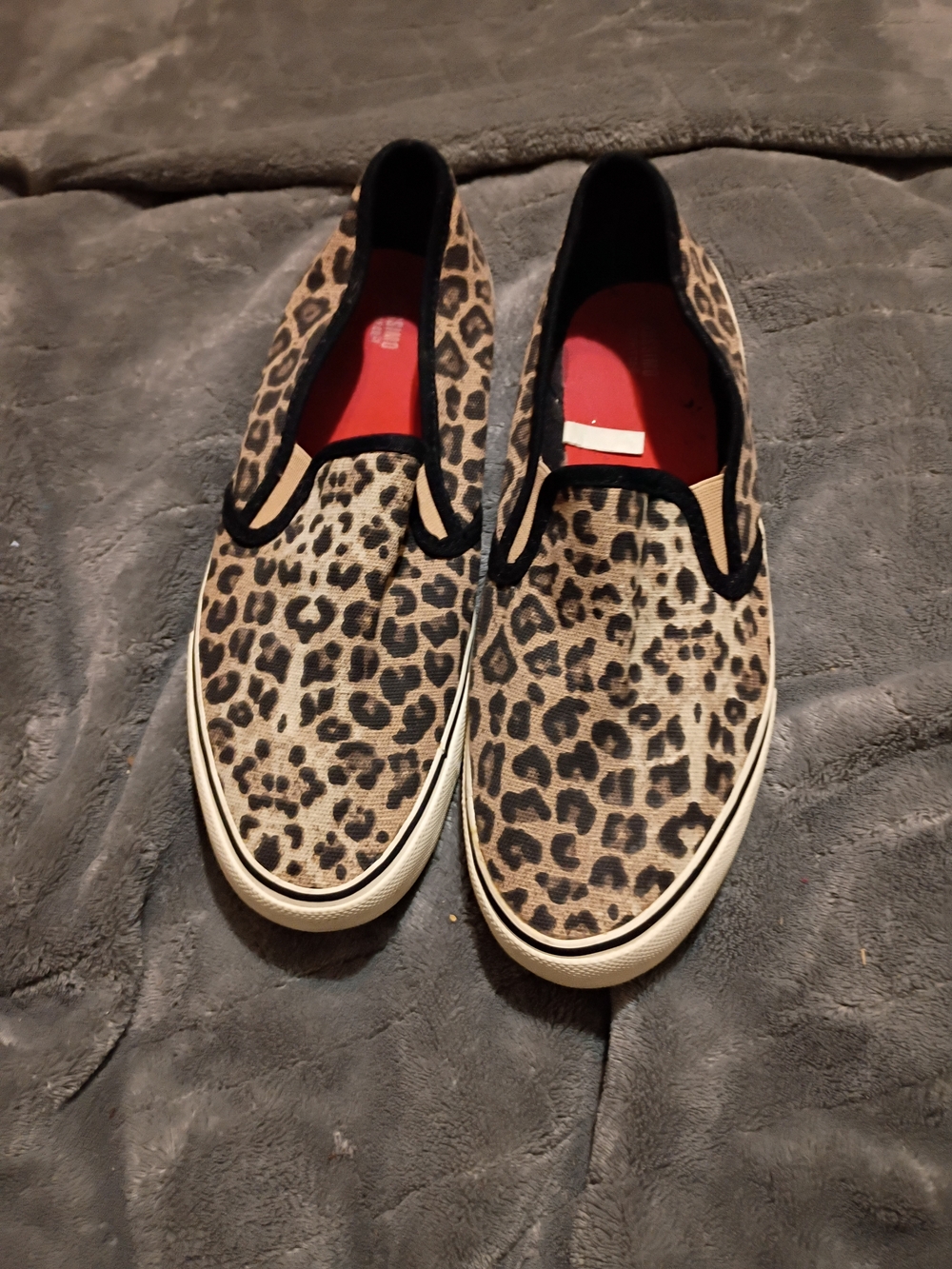 💙 3 For $12 Mossimo Supply Co. Women’s Leopard Print Slip-On Canvas Sneakers